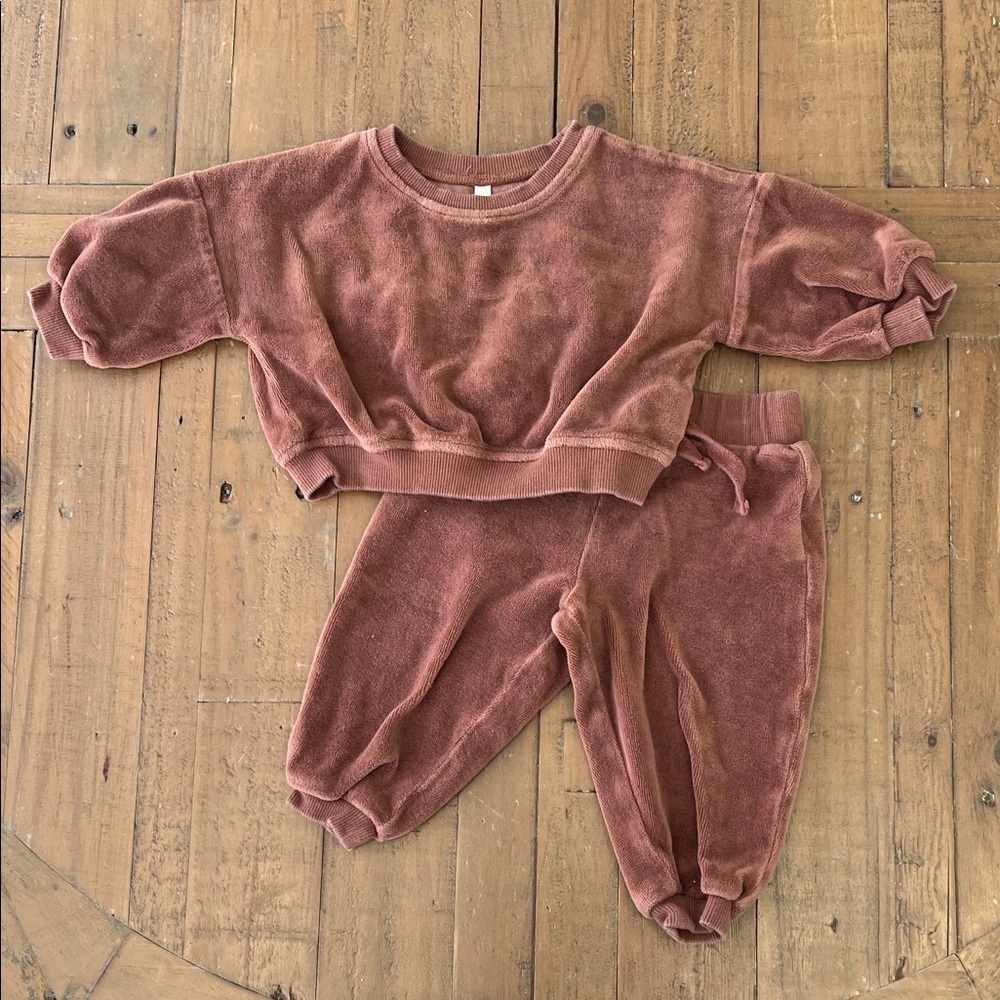 Quincy Mae Brown cotton velour 2 piece jogger set 6-12 months unisex